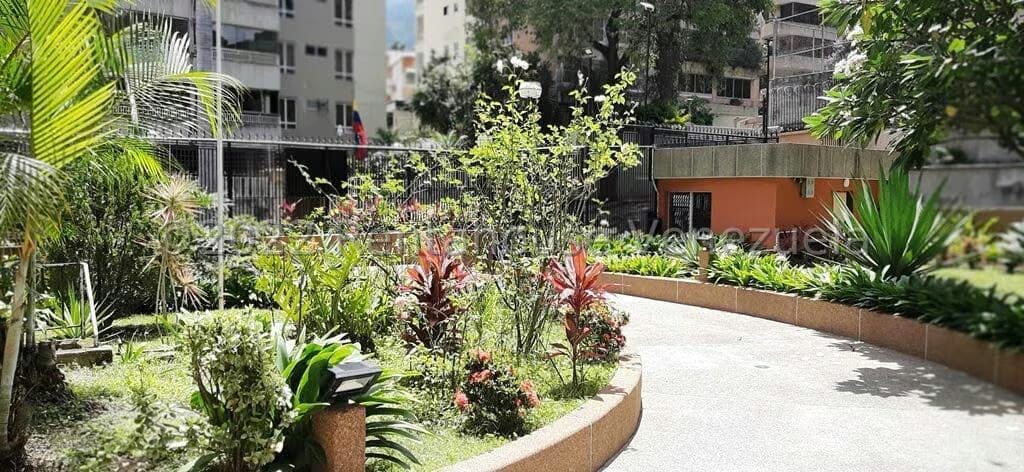 Apartamento (1 Nivel) en Venta en San Bernardino, Distrito Metropolitano - 35