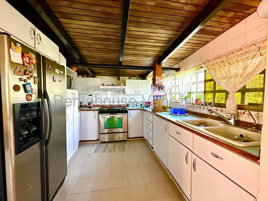 Casa (Multipes Niveles) en Venta en La Peña, Miranda - 13