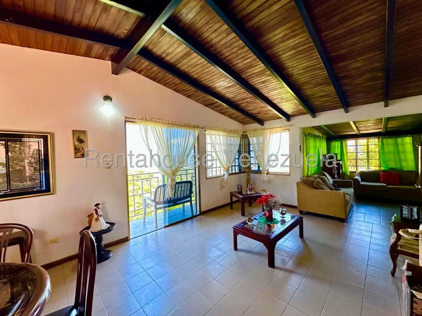 Casa (Multipes Niveles) en Venta en La Peña, Miranda - 16