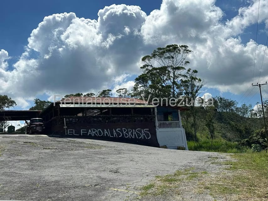 Casa (Multipes Niveles) en Venta en La Peña, Miranda - 33