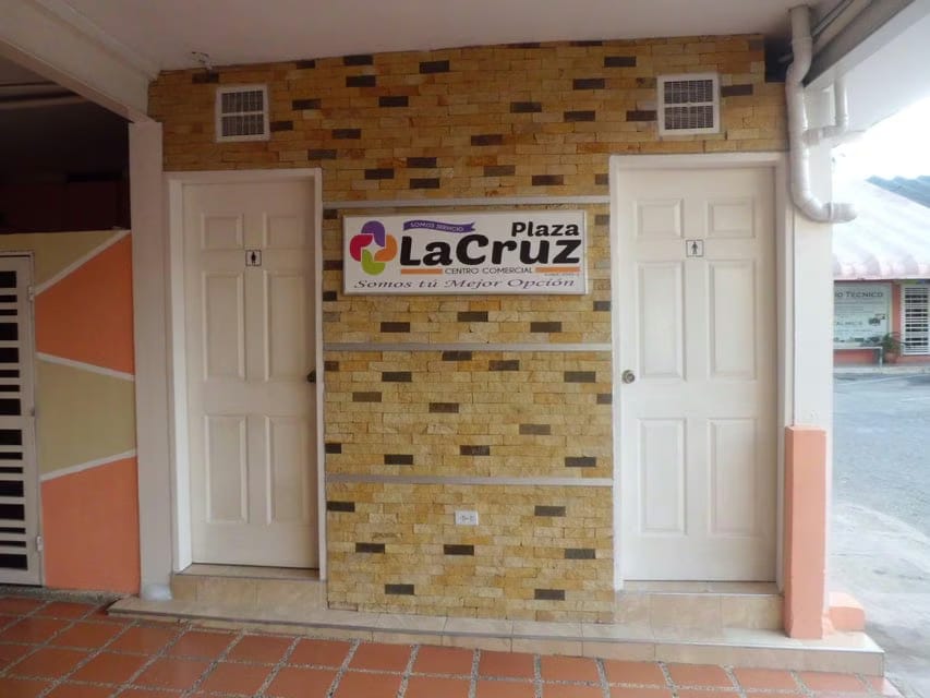 Comercial (Local Comercial) en Alquiler en Centro, Lara - 11