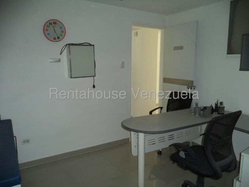 Comercial (Consultorio Medico) en Venta en Municipio Guaicaipuro, Miranda - 13