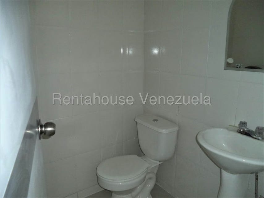 Comercial (Consultorio Medico) en Venta en Municipio Guaicaipuro, Miranda - 21