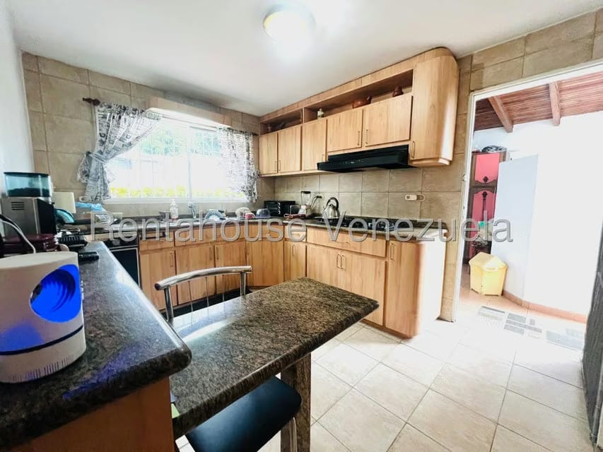 Casa (Multipes Niveles) en Venta en Prados del Este, Distrito Metropolitano - 21