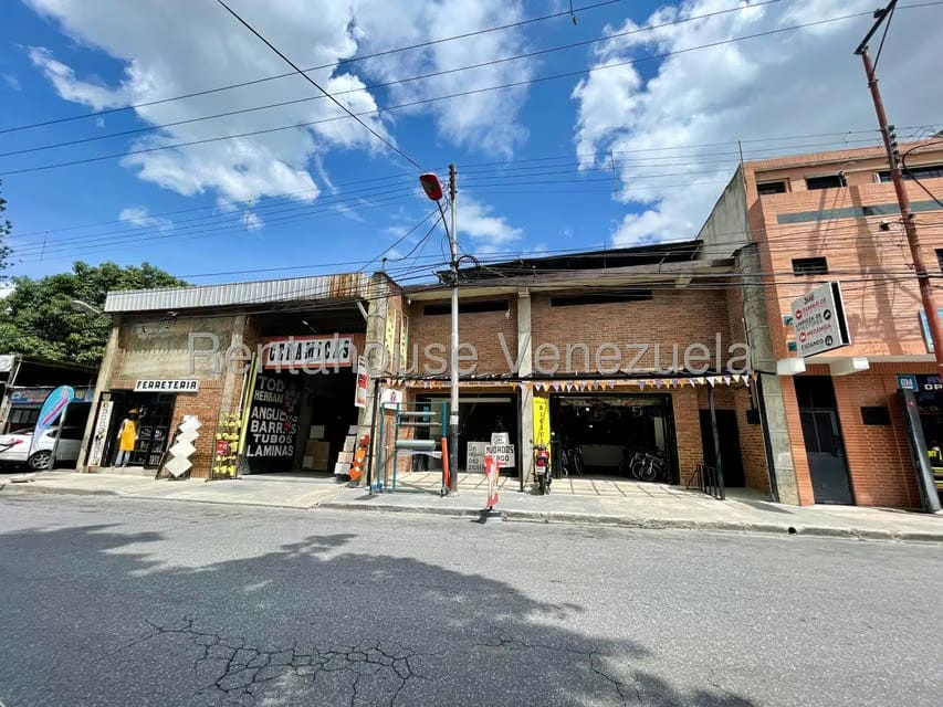 Comercial (Local Comercial) en Alquiler en Avenida Sucre, Aragua