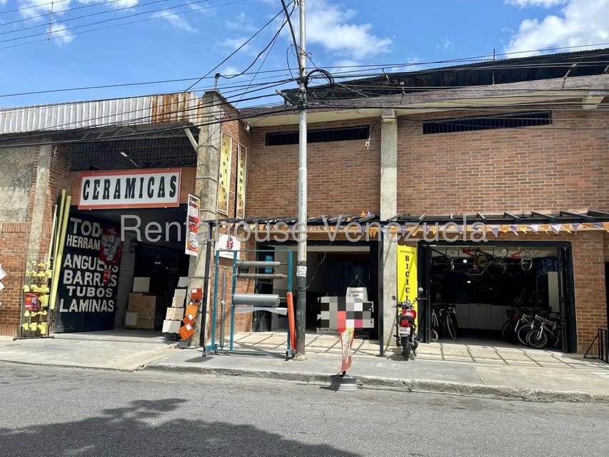 Comercial (Local Comercial) en Alquiler en Avenida Sucre, Aragua - 2