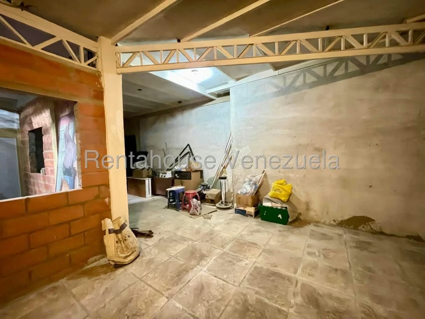 Comercial (Local Comercial) en Alquiler en Avenida Sucre, Aragua - 22