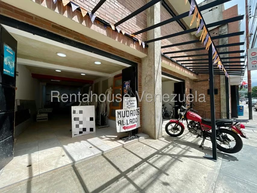 Comercial (Local Comercial) en Alquiler en Avenida Sucre, Aragua - 5