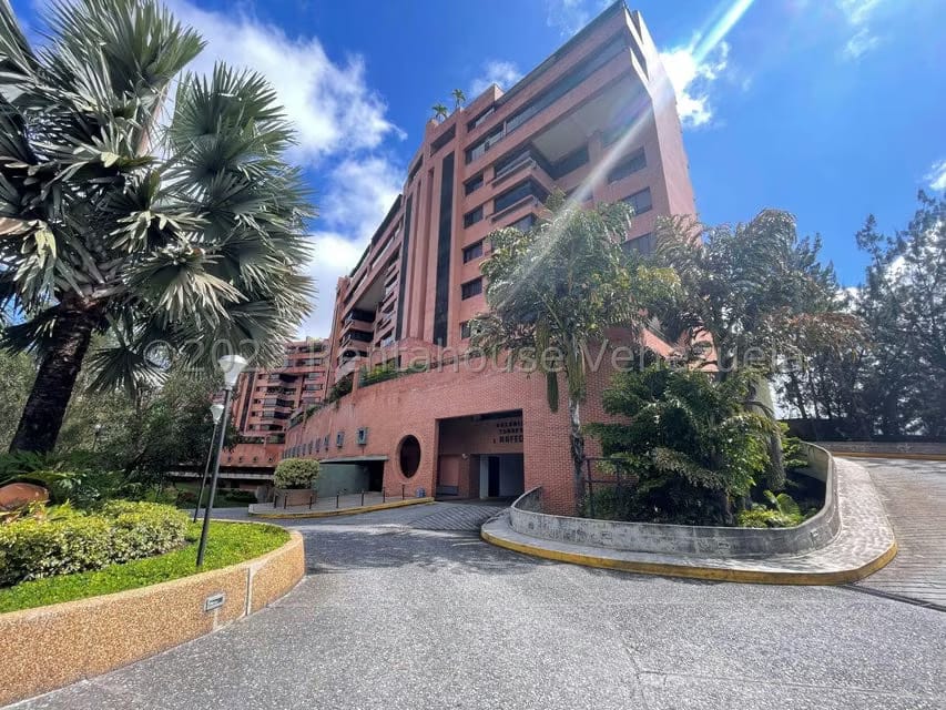 Apartamento (Multiples Niveles) en Venta en La Tahona, Distrito Metropolitano - 2