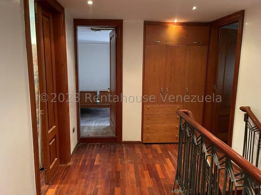 Apartamento (Multiples Niveles) en Venta en La Tahona, Distrito Metropolitano - 27
