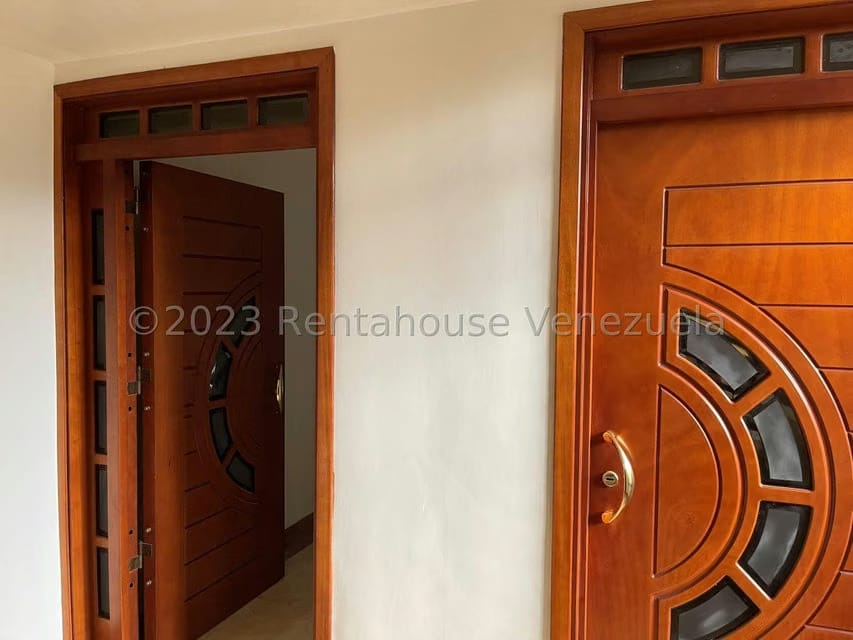 Apartamento (Multiples Niveles) en Venta en La Tahona, Distrito Metropolitano - 4