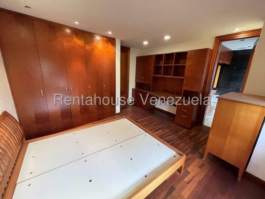 Apartamento (Multiples Niveles) en Venta en La Tahona, Distrito Metropolitano - 35