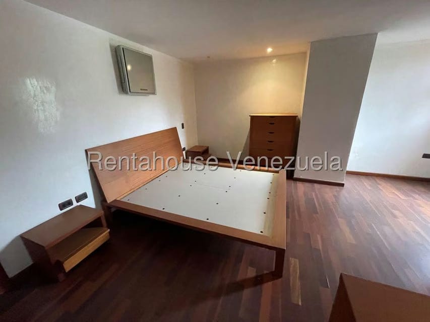 Apartamento (Multiples Niveles) en Venta en La Tahona, Distrito Metropolitano - 44