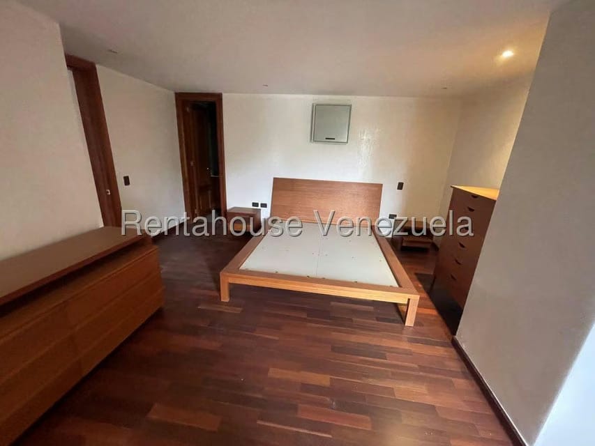Apartamento (Multiples Niveles) en Venta en La Tahona, Distrito Metropolitano - 46