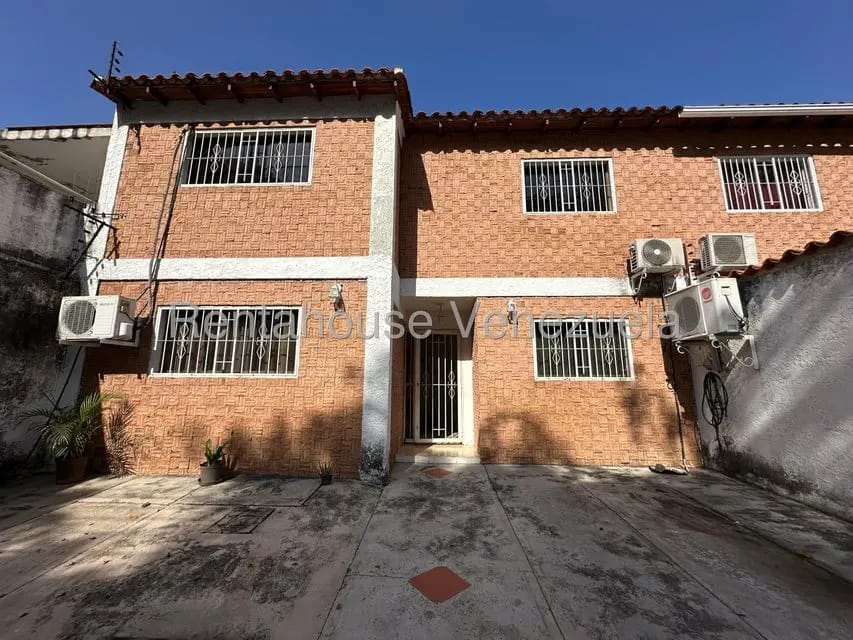 Casa (Duplex) en Venta en Villas de Aragua, Aragua