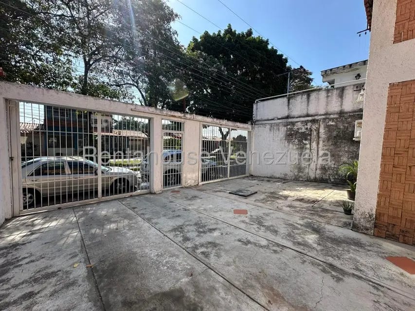 Casa (Duplex) en Venta en Villas de Aragua, Aragua - 3