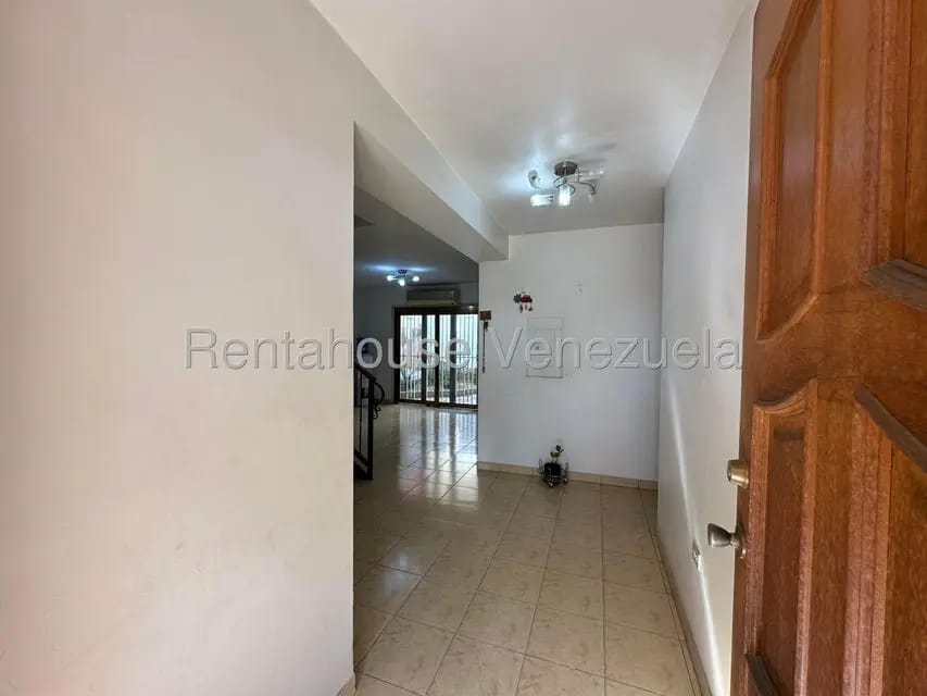 Casa (Duplex) en Venta en Villas de Aragua, Aragua - 5