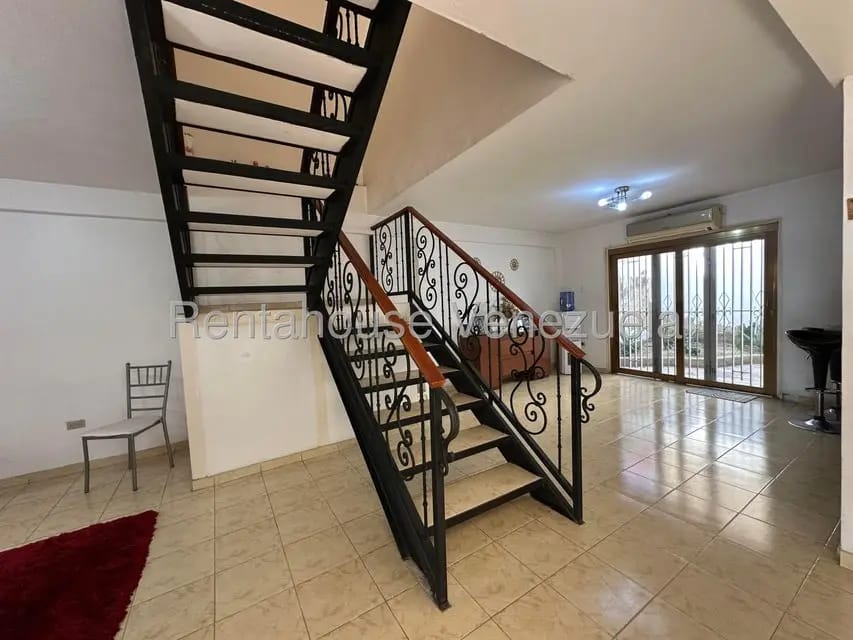 Casa (Duplex) en Venta en Villas de Aragua, Aragua - 8