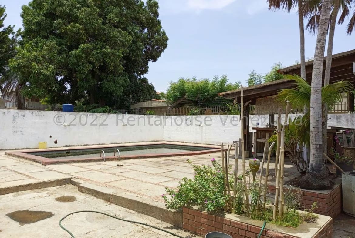 24-3943 Venta de Locales con apartamento - 5