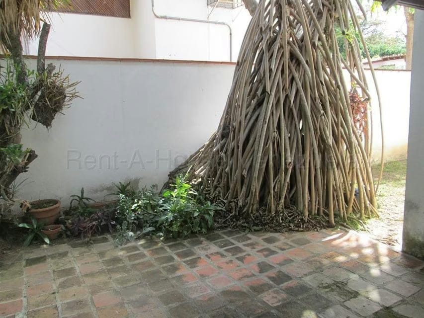 Casa (1 Nivel) en Venta en Los Chorros, Distrito Metropolitano - 28