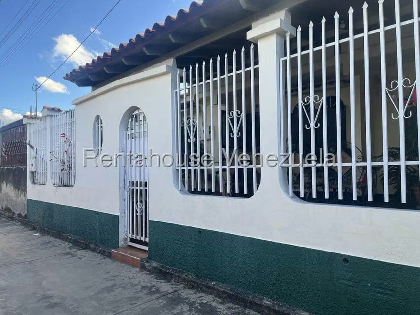 Casa (1 Nivel) en Venta en Zona Oeste, Lara