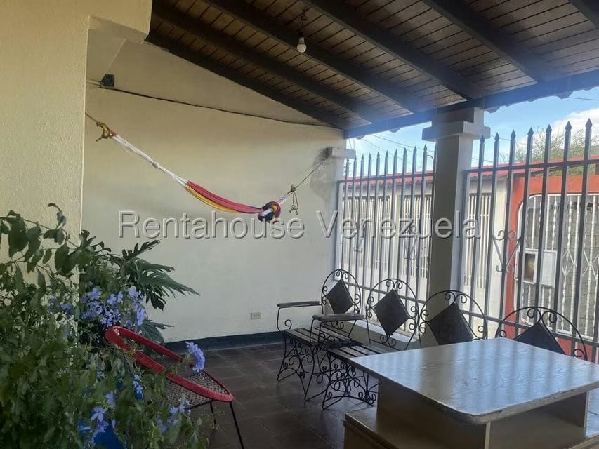 Casa (1 Nivel) en Venta en Zona Oeste, Lara - 3