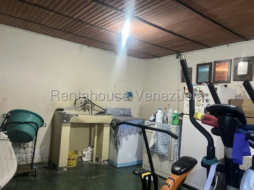 Casa (1 Nivel) en Venta en Zona Oeste, Lara - 30