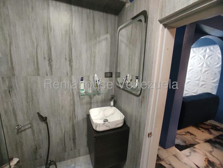 Apartamento (Multiples Niveles) en Venta en Parroquia Santa Rosalia, Distrito Metropolitano - 18