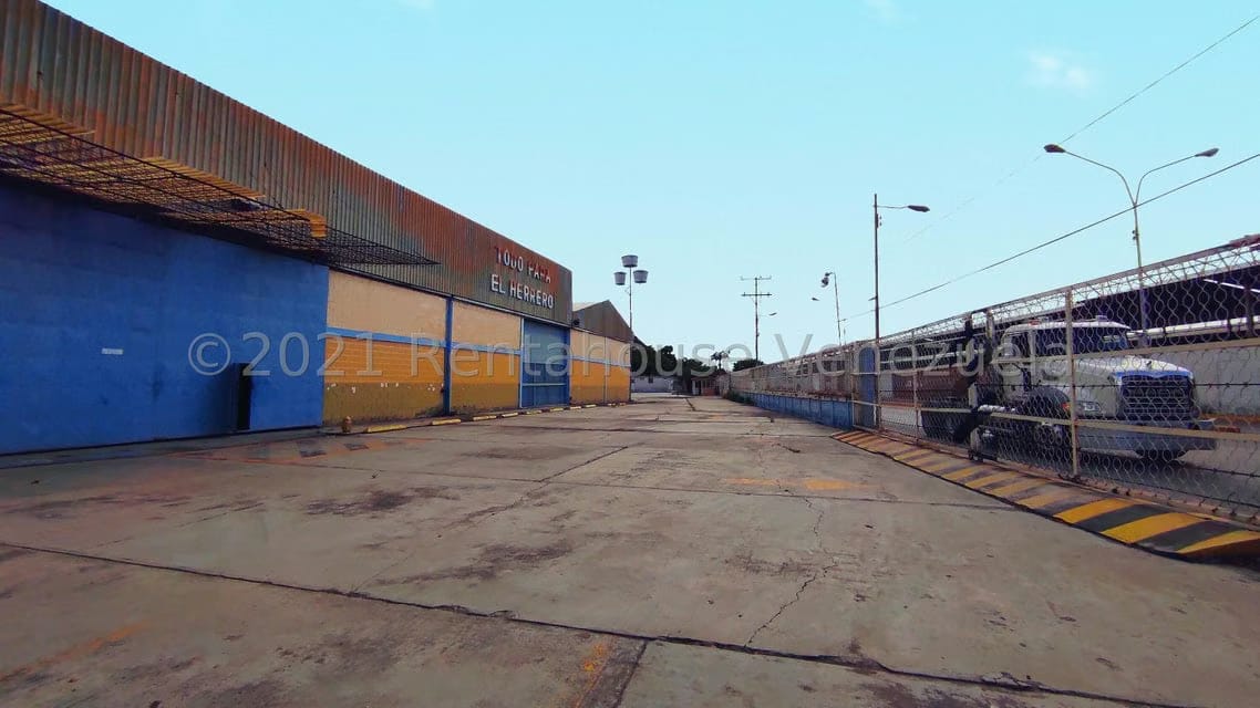 Comercial (Galpon - Deposito) en Venta en La Morita II, Aragua - 2