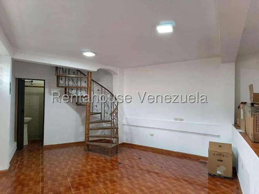 Comercial (Local Comercial) en Alquiler en Alta Florida, Distrito Metropolitano - 2