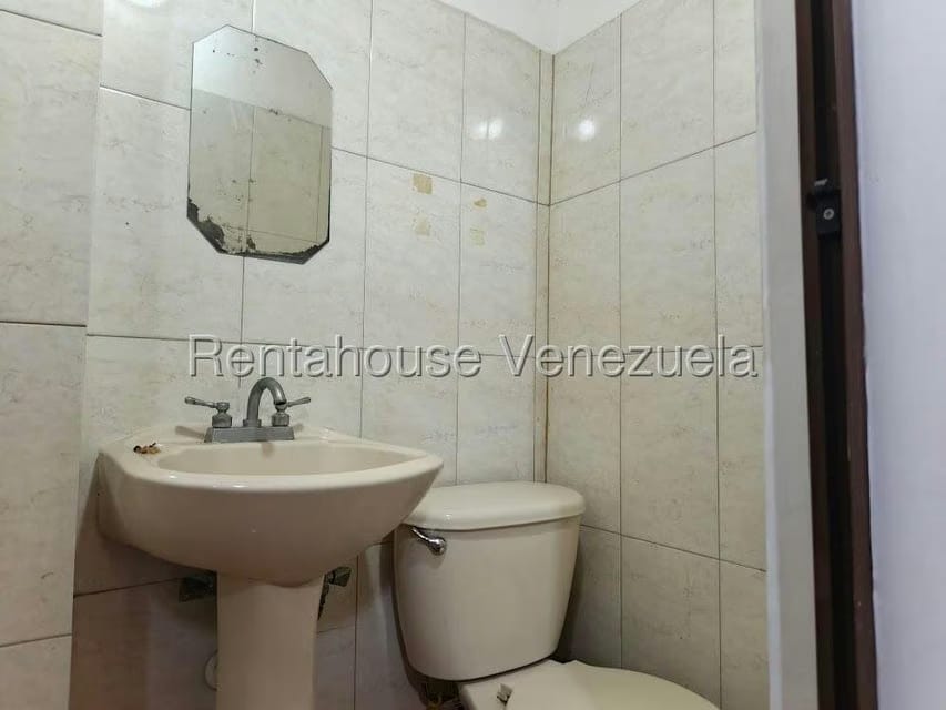 Comercial (Local Comercial) en Alquiler en Alta Florida, Distrito Metropolitano - 15
