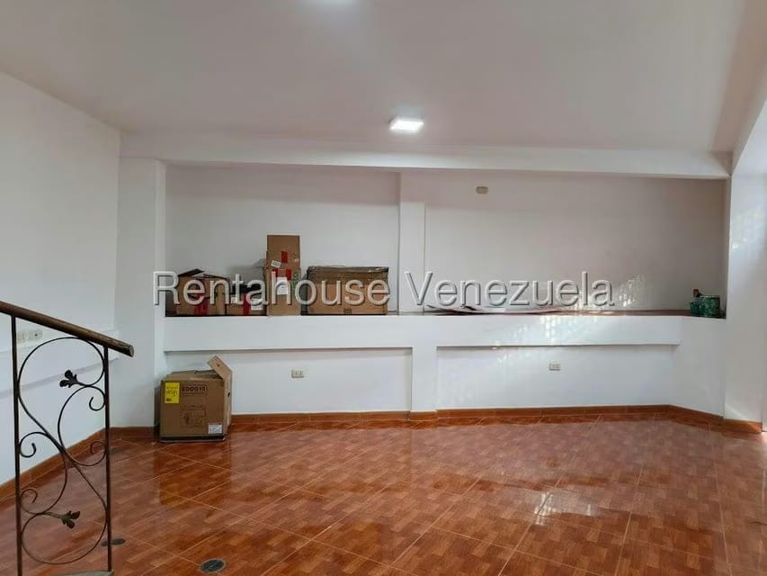 Comercial (Local Comercial) en Alquiler en Alta Florida, Distrito Metropolitano - 6