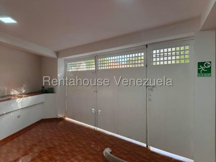Comercial (Local Comercial) en Alquiler en Alta Florida, Distrito Metropolitano - 7