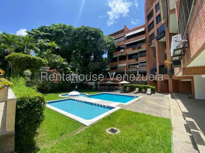 Apartamento (1 Nivel) en Alquiler en Los Naranjos de Las Mercedes, Distrito Metropolitano - 3