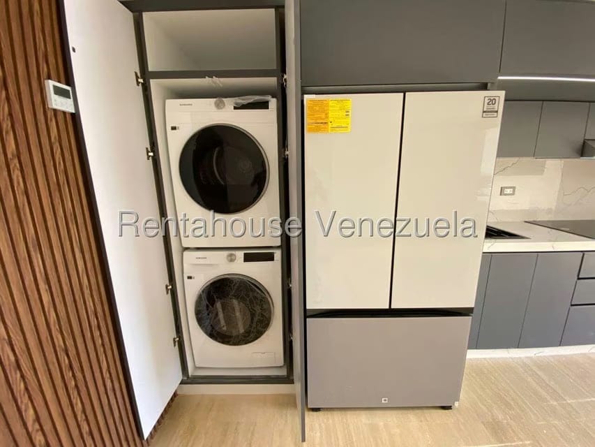 Apartamento (1 Nivel) en Alquiler en Los Naranjos de Las Mercedes, Distrito Metropolitano - 22