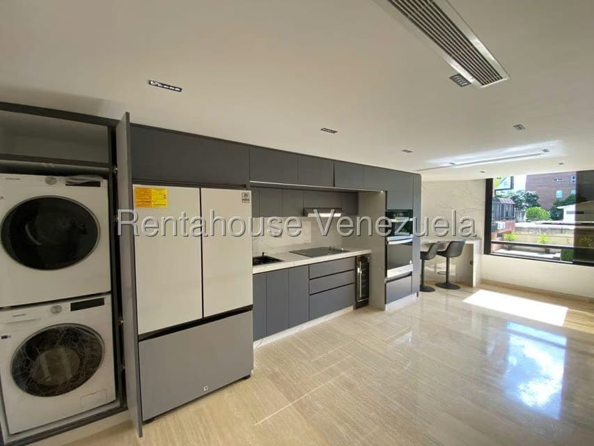 Apartamento (1 Nivel) en Alquiler en Los Naranjos de Las Mercedes, Distrito Metropolitano - 4