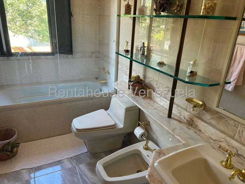 Apartamento (Multiples Niveles) en Venta en Miranda, Distrito Metropolitano - 21