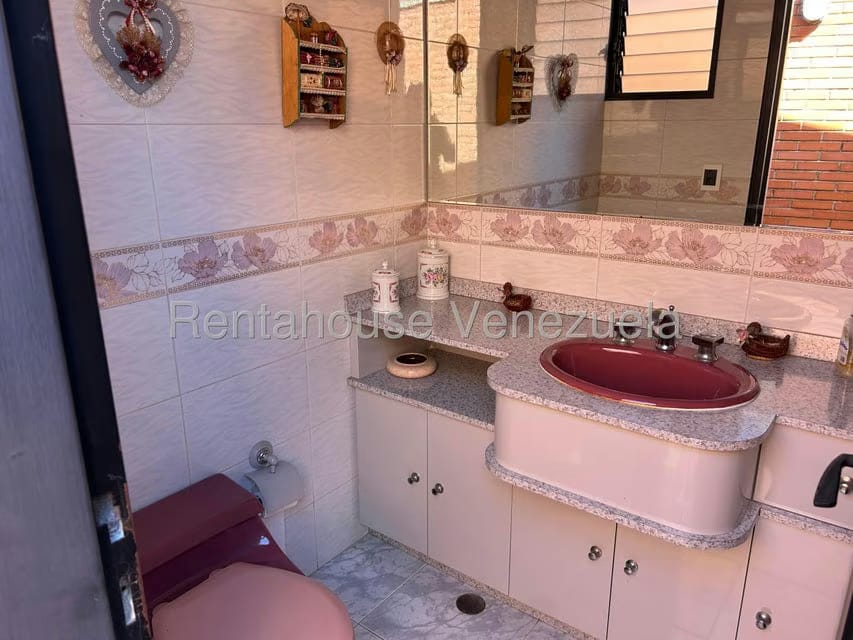 Apartamento (Multiples Niveles) en Venta en Miranda, Distrito Metropolitano - 22