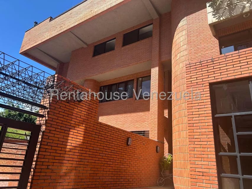 Apartamento (Multiples Niveles) en Venta en Miranda, Distrito Metropolitano - 34