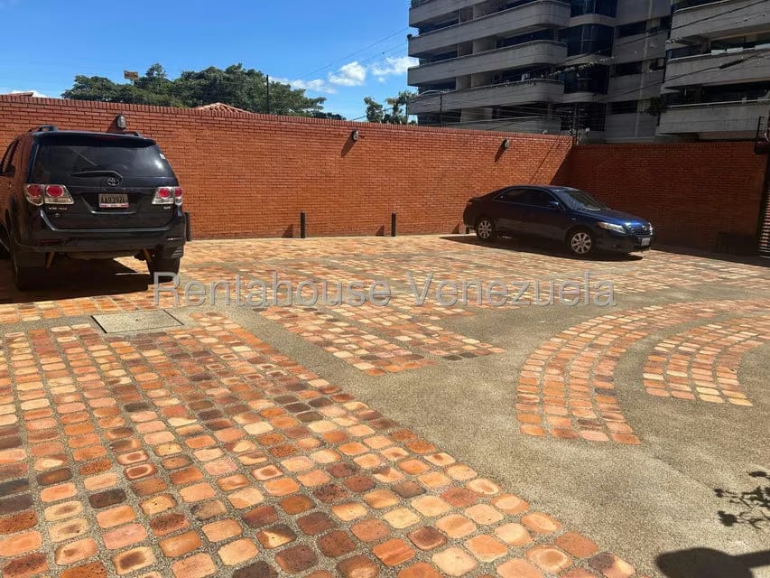 Apartamento (Multiples Niveles) en Venta en Miranda, Distrito Metropolitano - 38