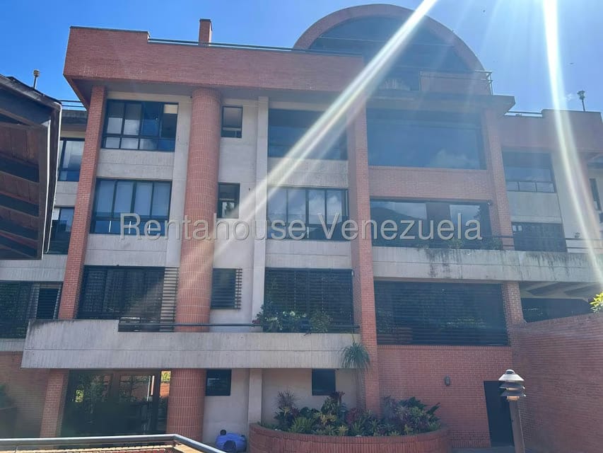 Apartamento (Multiples Niveles) en Venta en Miranda, Distrito Metropolitano - 40