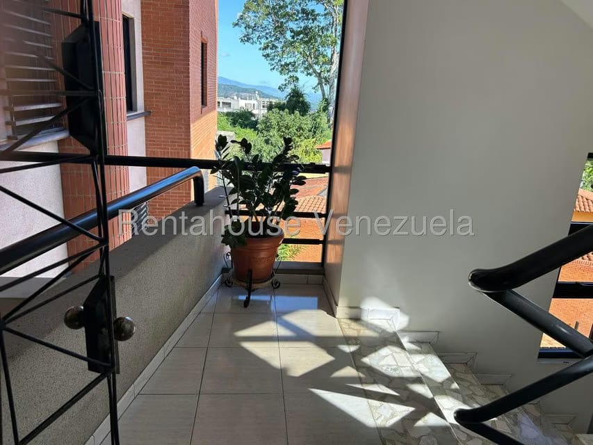 Apartamento (Multiples Niveles) en Venta en Miranda, Distrito Metropolitano - 42