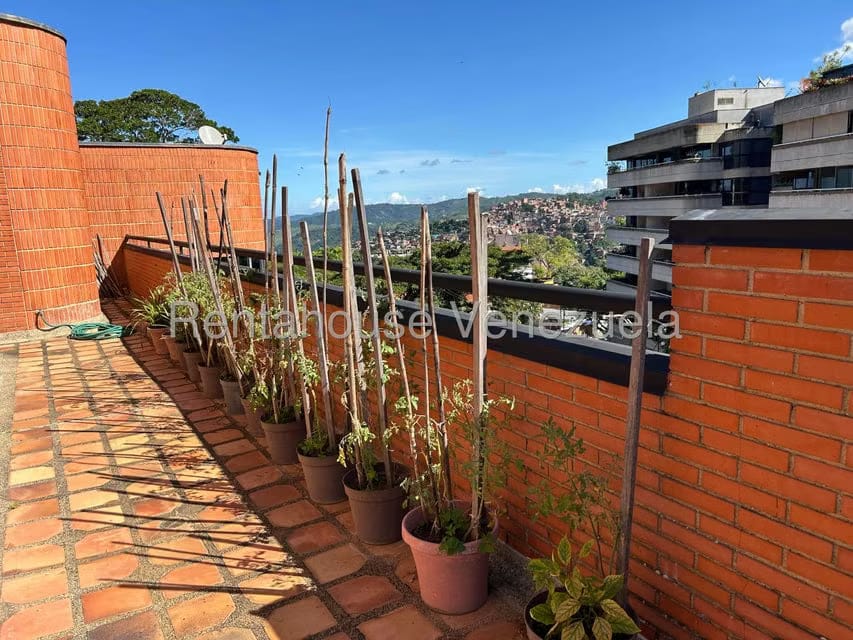 Apartamento (Multiples Niveles) en Venta en Miranda, Distrito Metropolitano - 54