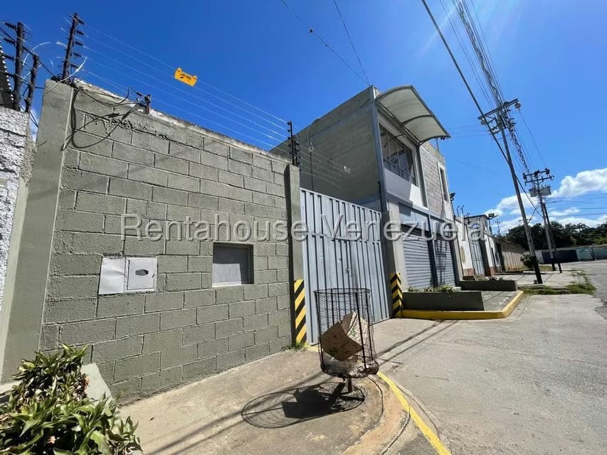 Comercial (Galpon - Deposito) en Venta en Agua Viva, Lara - 2