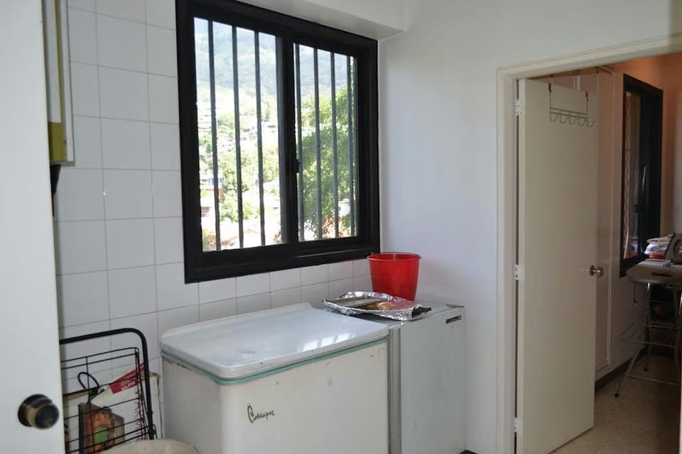 Apartamento (Duplex) en Venta en La Florida, Distrito Metropolitano - 12