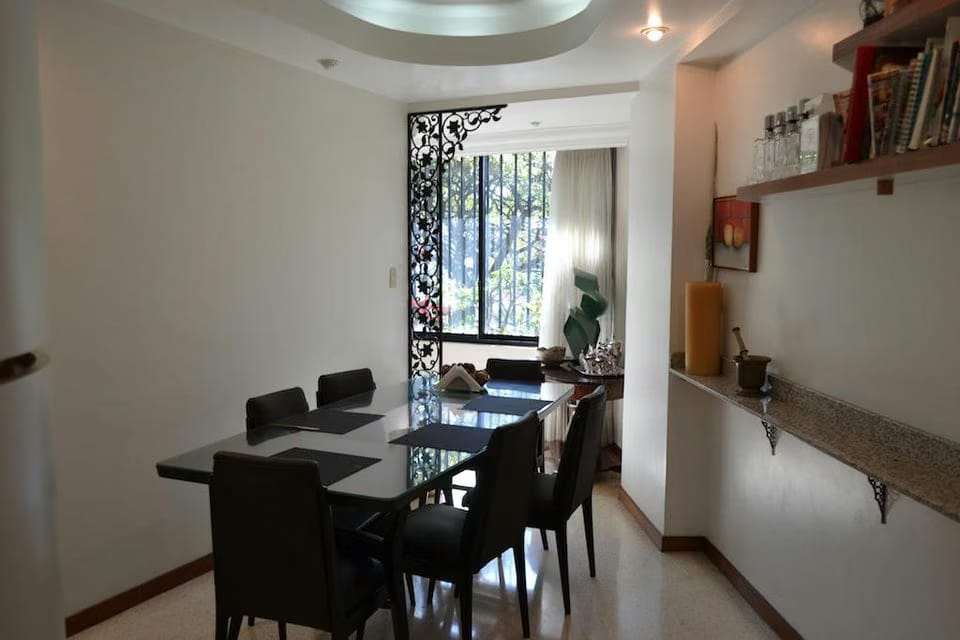 Apartamento (Duplex) en Venta en La Florida, Distrito Metropolitano - 13