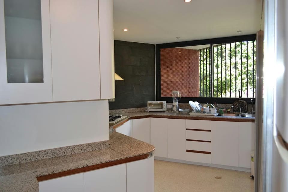 Apartamento (Duplex) en Venta en La Florida, Distrito Metropolitano - 6
