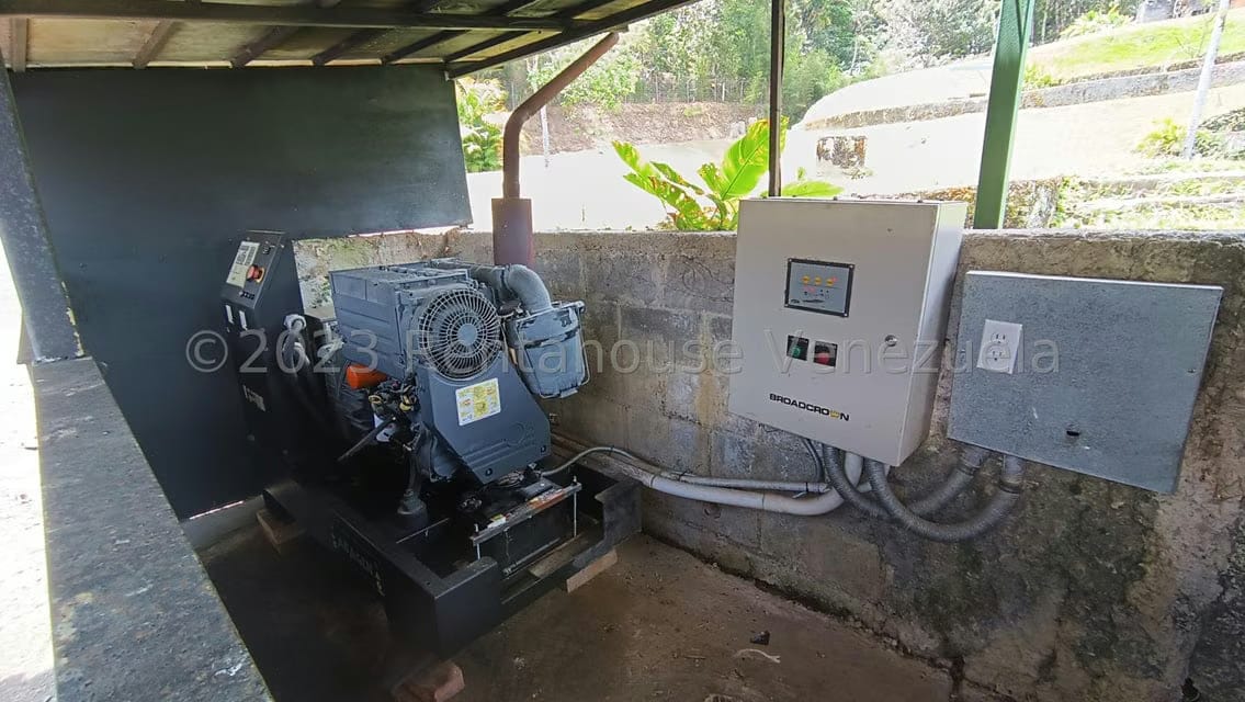 Terreno (Residencial) en Venta en Los Guayabitos, Distrito Metropolitano - 13