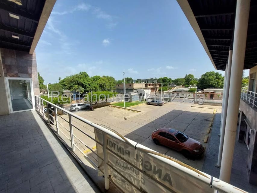 Comercial (Local Comercial) en Alquiler en La Curva de Molina, Zulia - 4