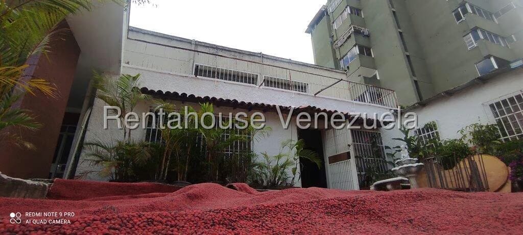 Comercial (Local Comercial) en Alquiler en Valle Abajo, Distrito Metropolitano